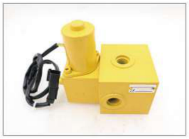 PC2000-8 VALVE ASSEMBLY 209-60-77220